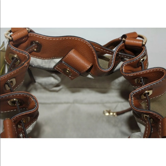 New! Michael Kors gold drawstring hobo - Picture 6 of 8